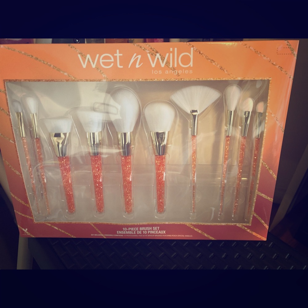 Wet & wild makeup brush set